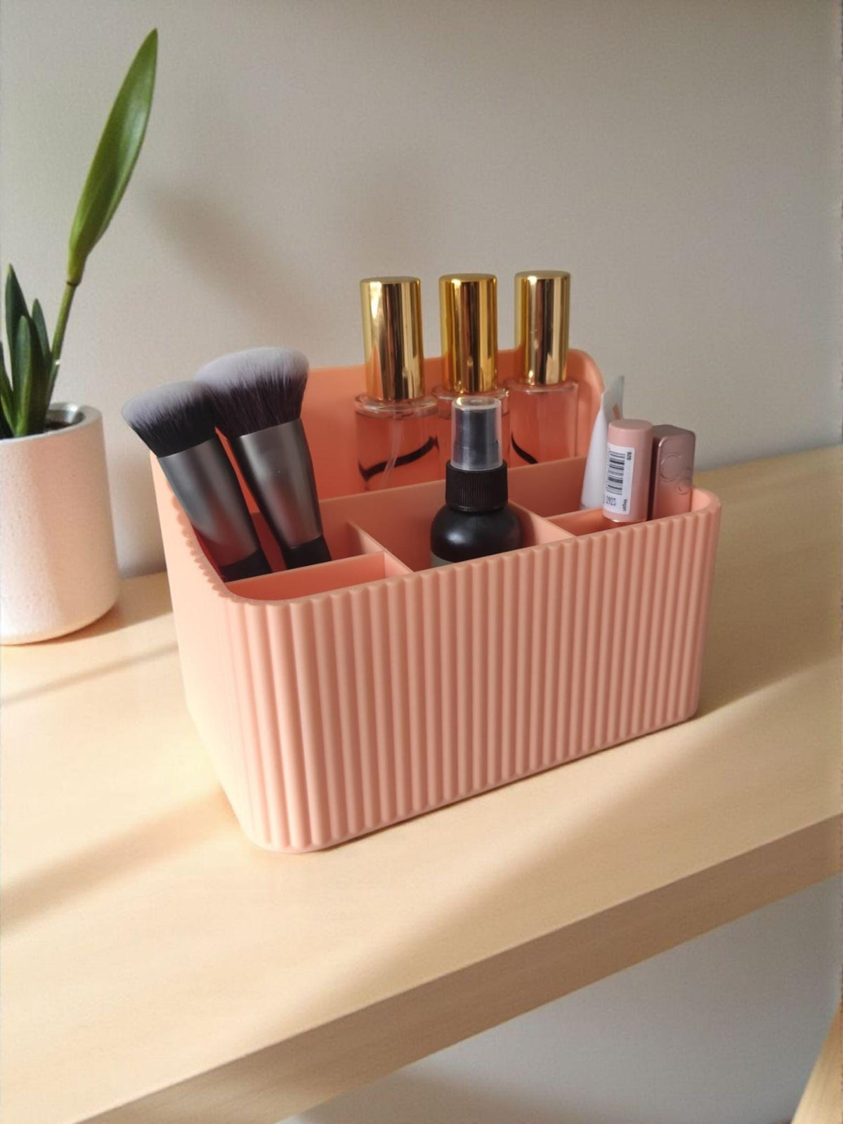 Ribbed Makeup Organizer — view 6, 3D printed, HappyLayerMint Malta