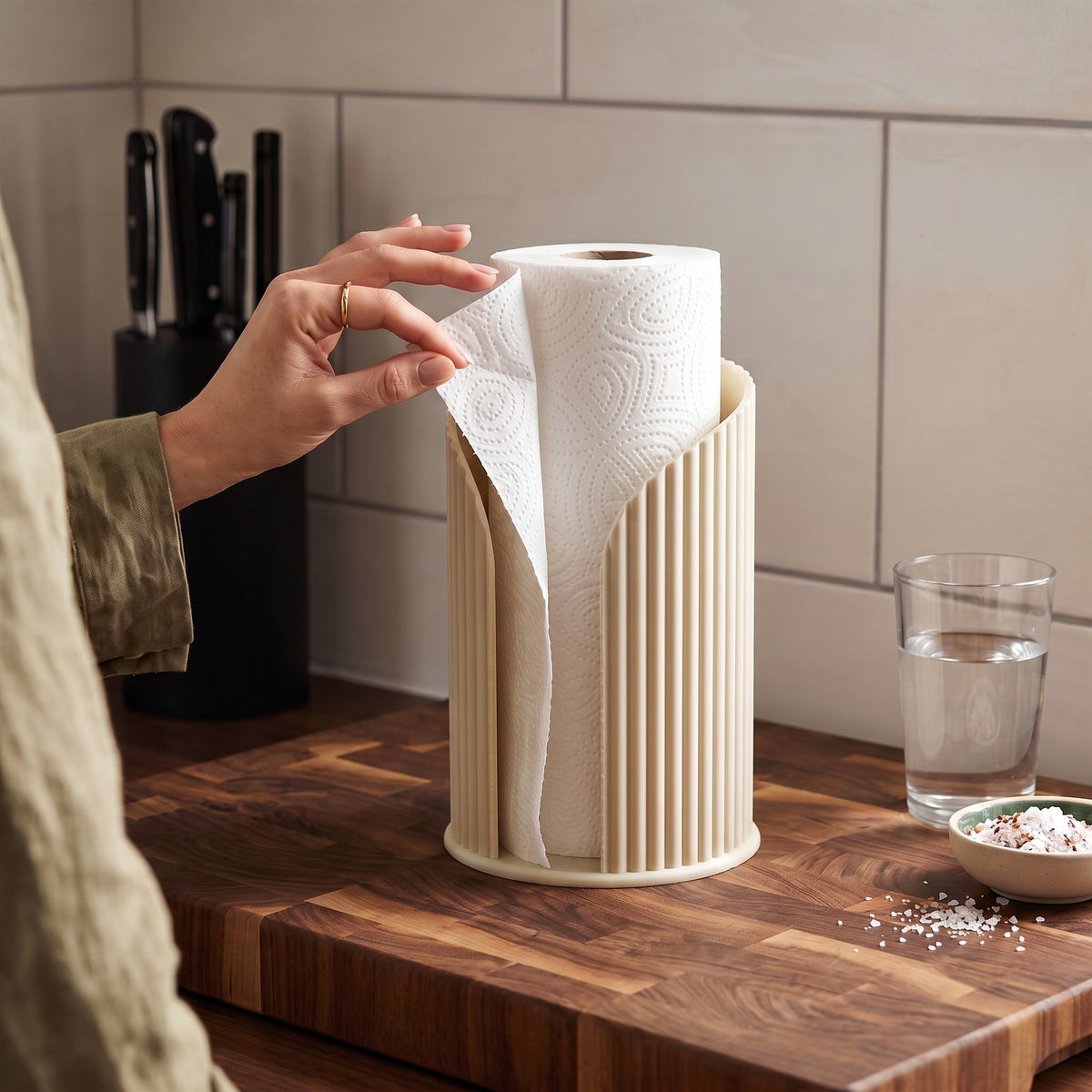 Inca Ribbed Paper Towel Holder, Modern Countertop Kitchen Roll Stand, Minimalist Kitchen Decor