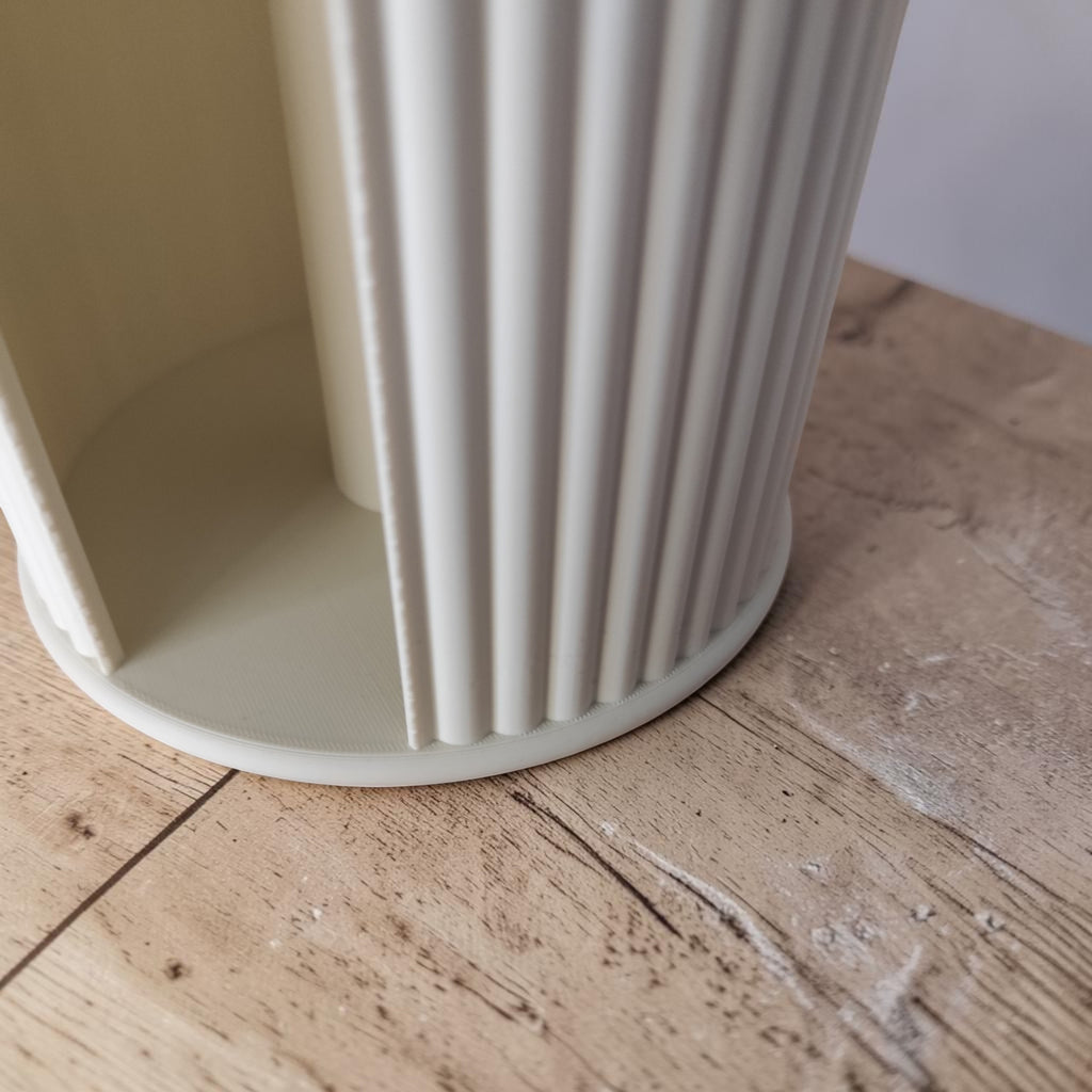 Inca Ribbed Paper Towel Holder, Modern Countertop Kitchen Roll Stand, Minimalist Kitchen Decor