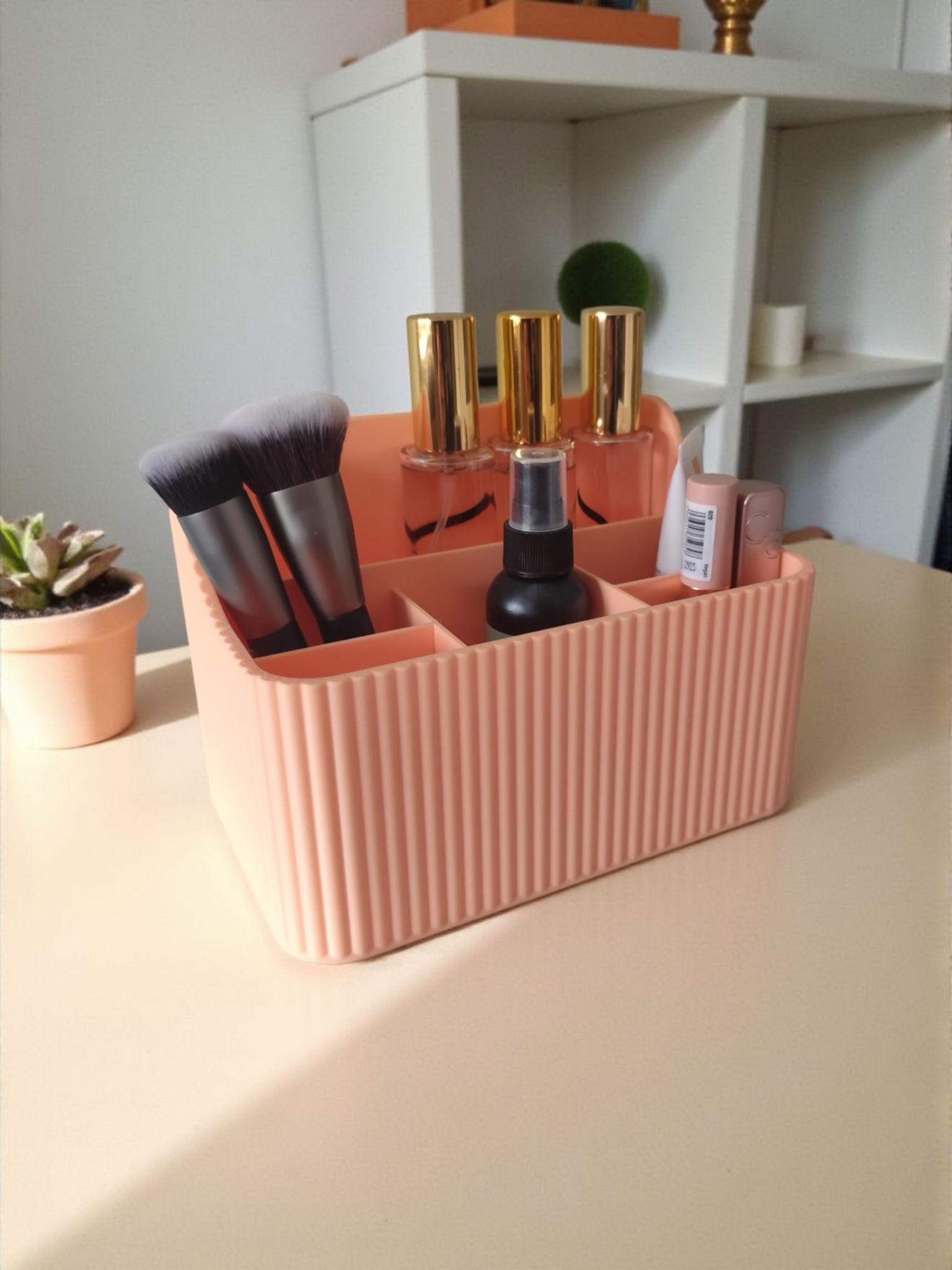Ribbed Makeup Organizer — view 8, 3D printed, HappyLayerMint Malta