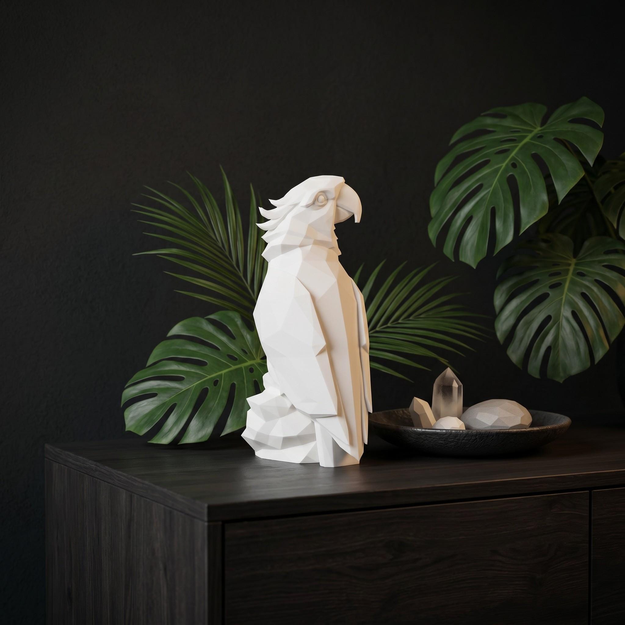 Low Poly Parrot Sculpture, Geometric Bird Statue, Modern Home Decor, Parrot Lover Gift, Minimalist Shelf Decoration