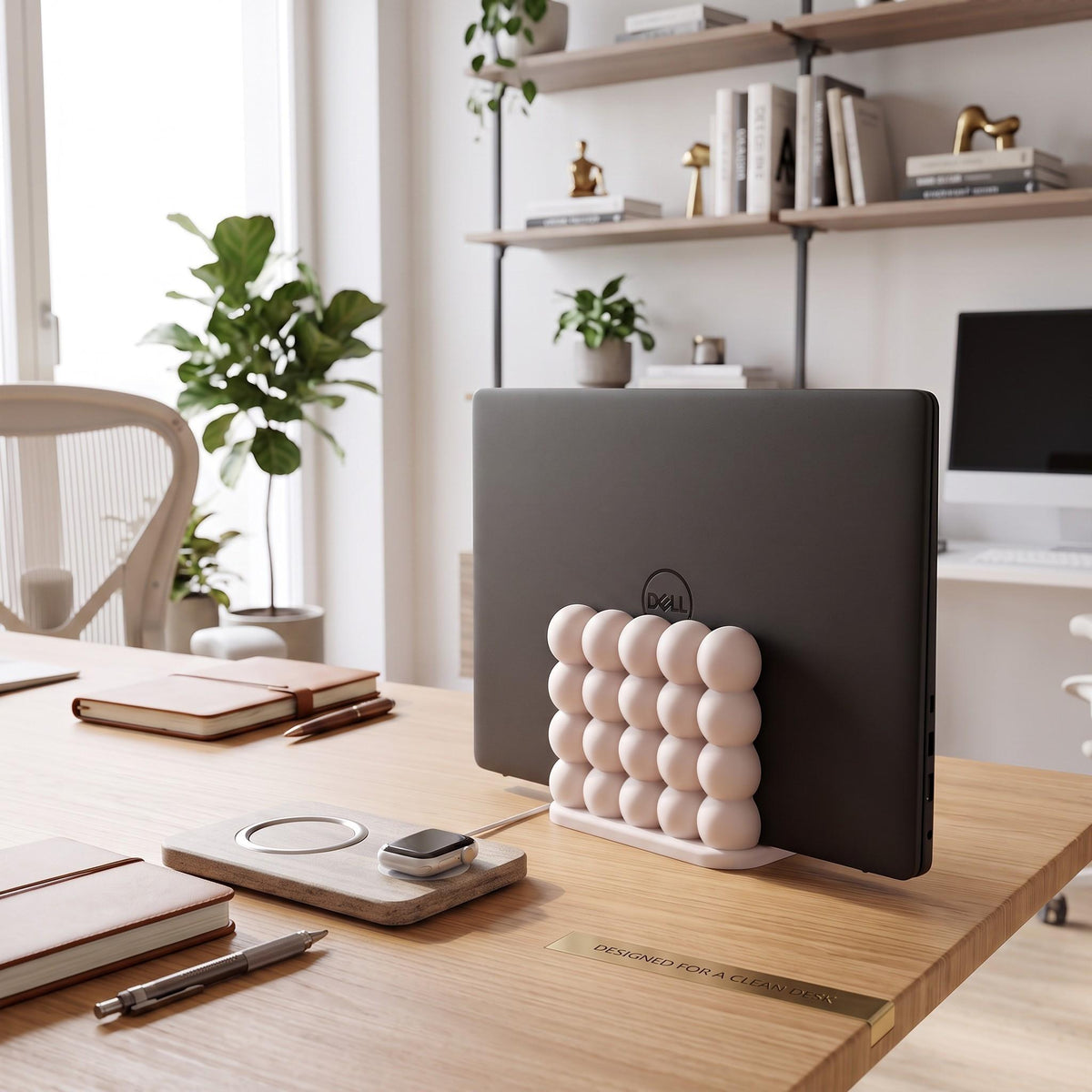 Bubble Bob laptop stand side view